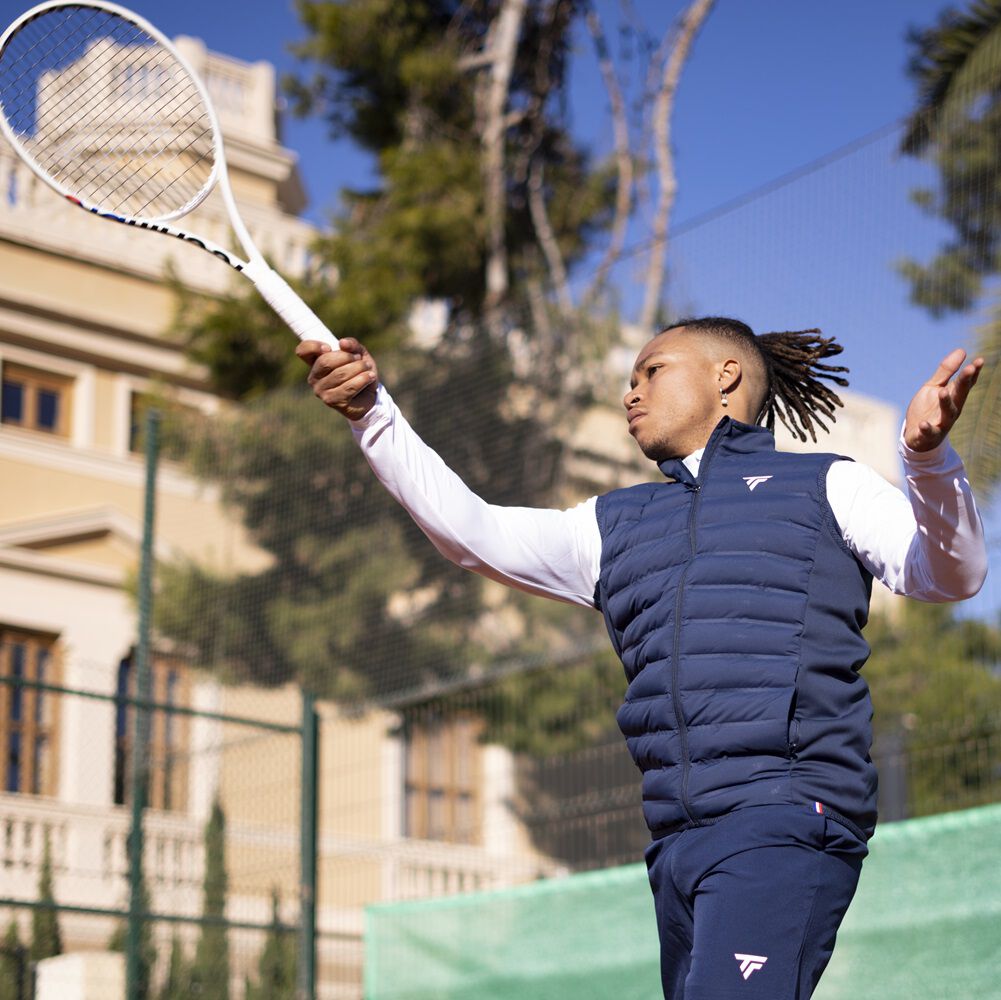 NAVY TECH SLEEVELESS UNISEX JACKET | Tecnifibre